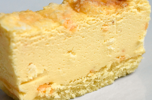 チーズ感たっぷり 成城石井 ６種ナチュラルチーズの濃厚フォルマッジ プレミアムチーズケーキとの違いは チーズ専門サイト リル ド フロマージュ