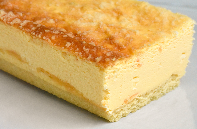 チーズ感たっぷり 成城石井 ６種ナチュラルチーズの濃厚フォルマッジ プレミアムチーズケーキとの違いは チーズ専門サイト リル ド フロマージュ